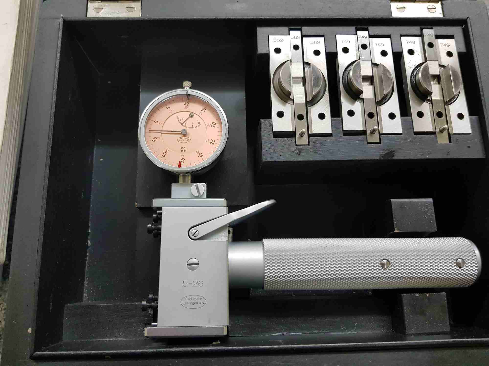 Dimensional Mahr Thread Caliper